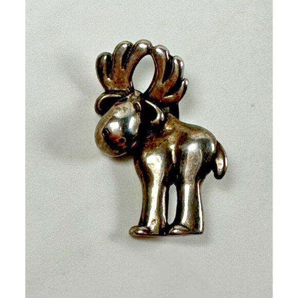 Sterling Silver Moose Pendant with a Sweet Expression - 1 1/8" - Picture 3 of 6